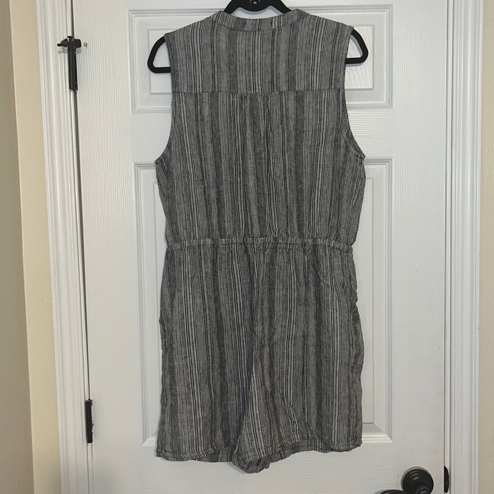 Kelly Reneé Romper - Picture 2 of 5